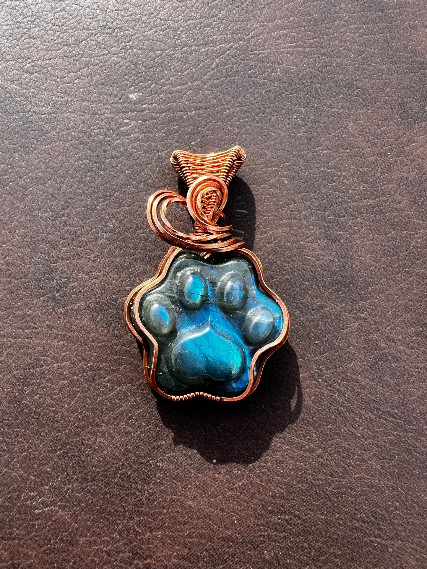Labradorite Paw Print pendant
