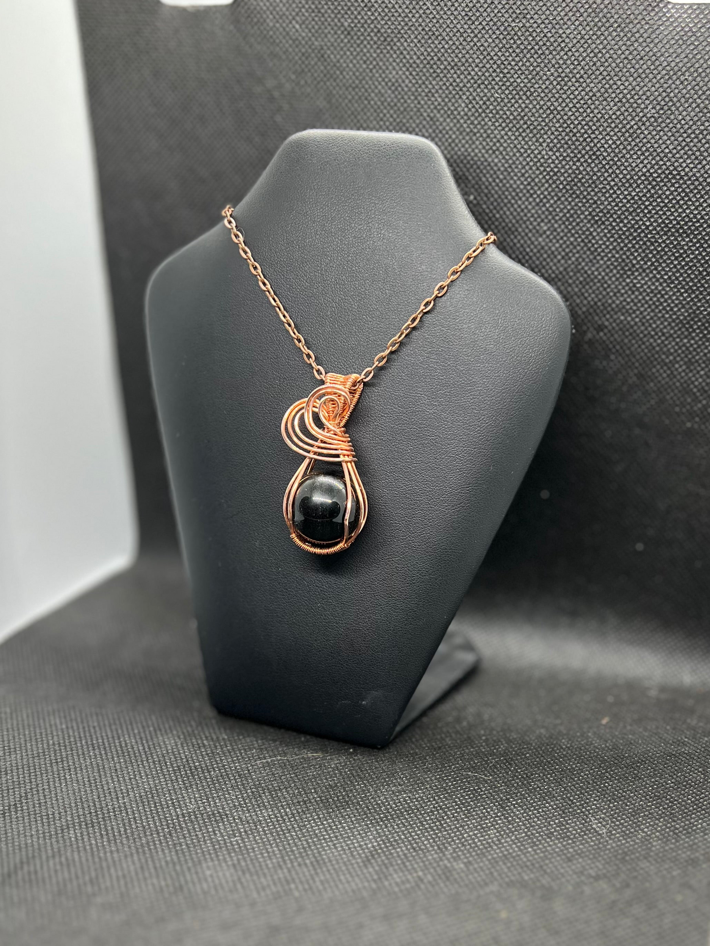 Black Obsidian Figet Necklace