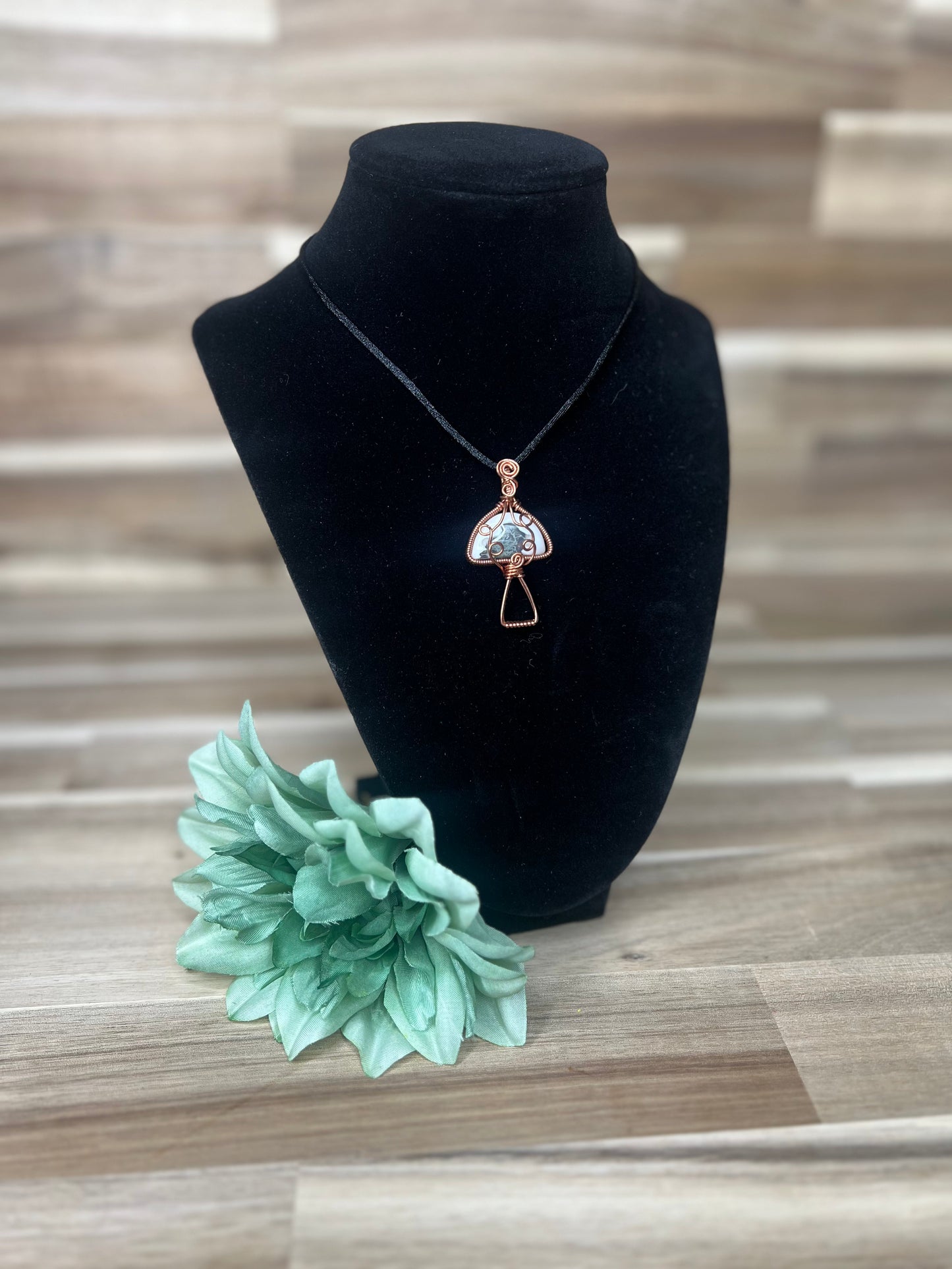 Solar Agate Eye Moss Mushroom Pendant