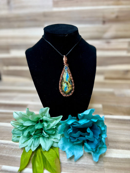 Spectrolite Pendant