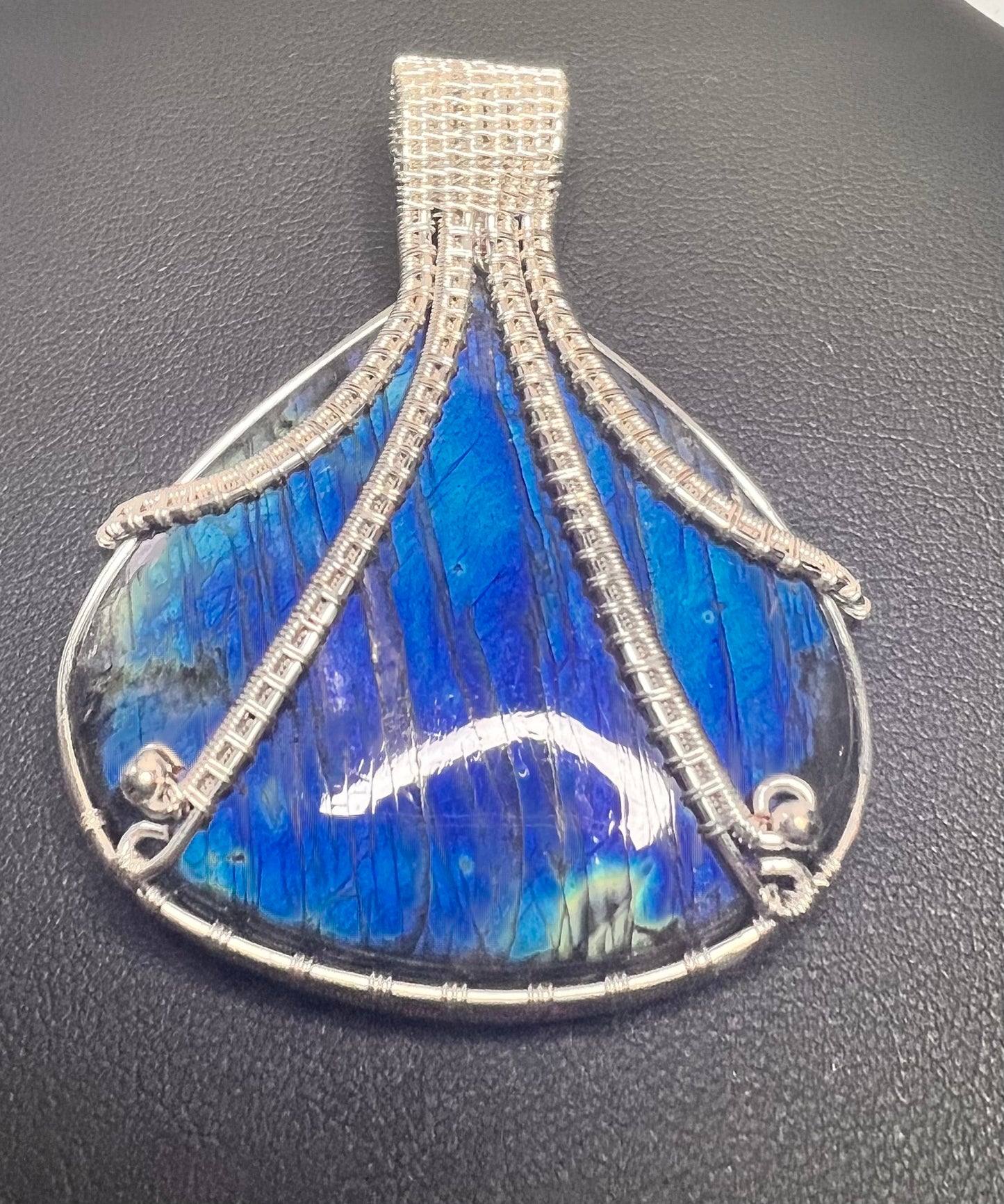 Blue Labradorite Pendant