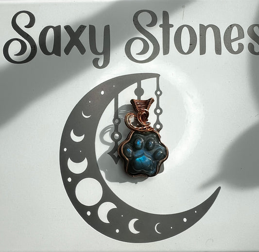 Labradorite Paw Print pendant
