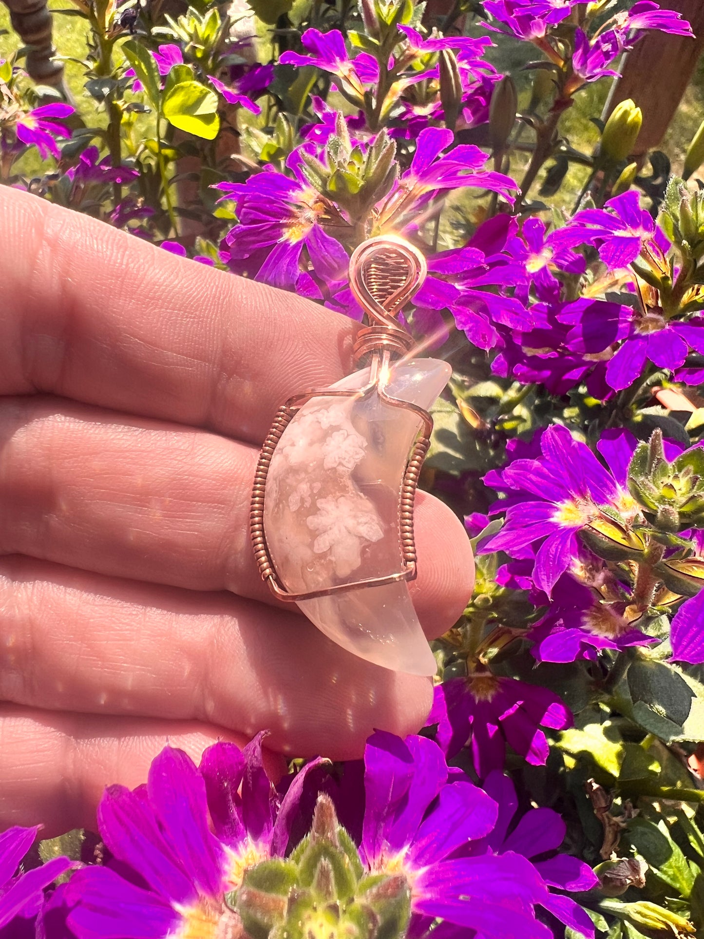 Flower Agate Moon