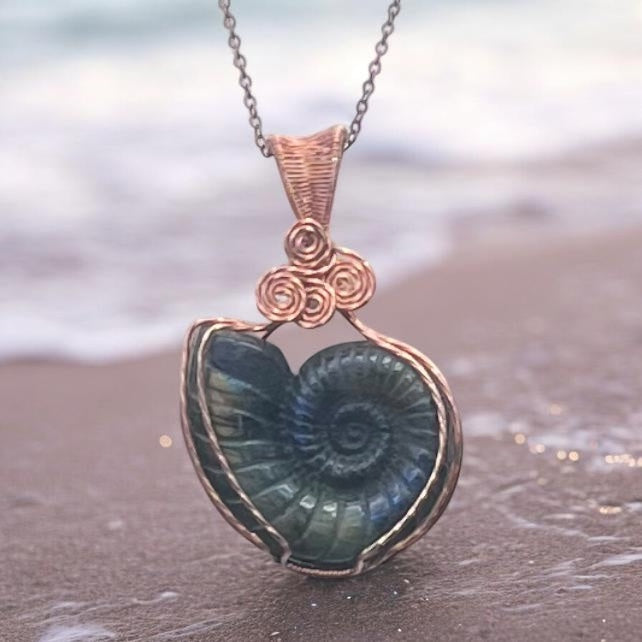Labradorite Sea Shell Pendant