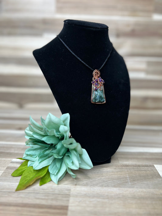 Seraphinite w/amethyst beads