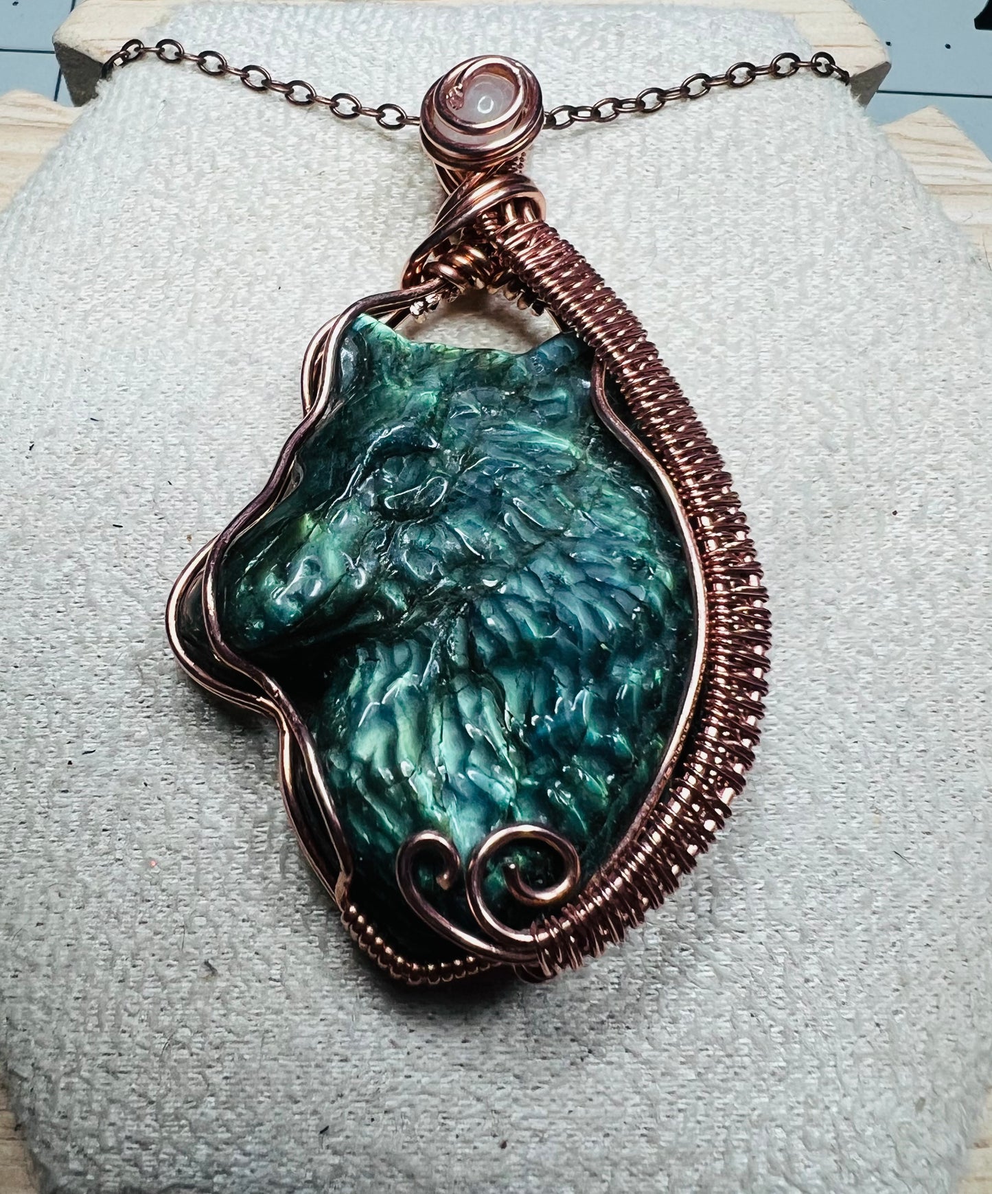 Labradorite Wolf Head